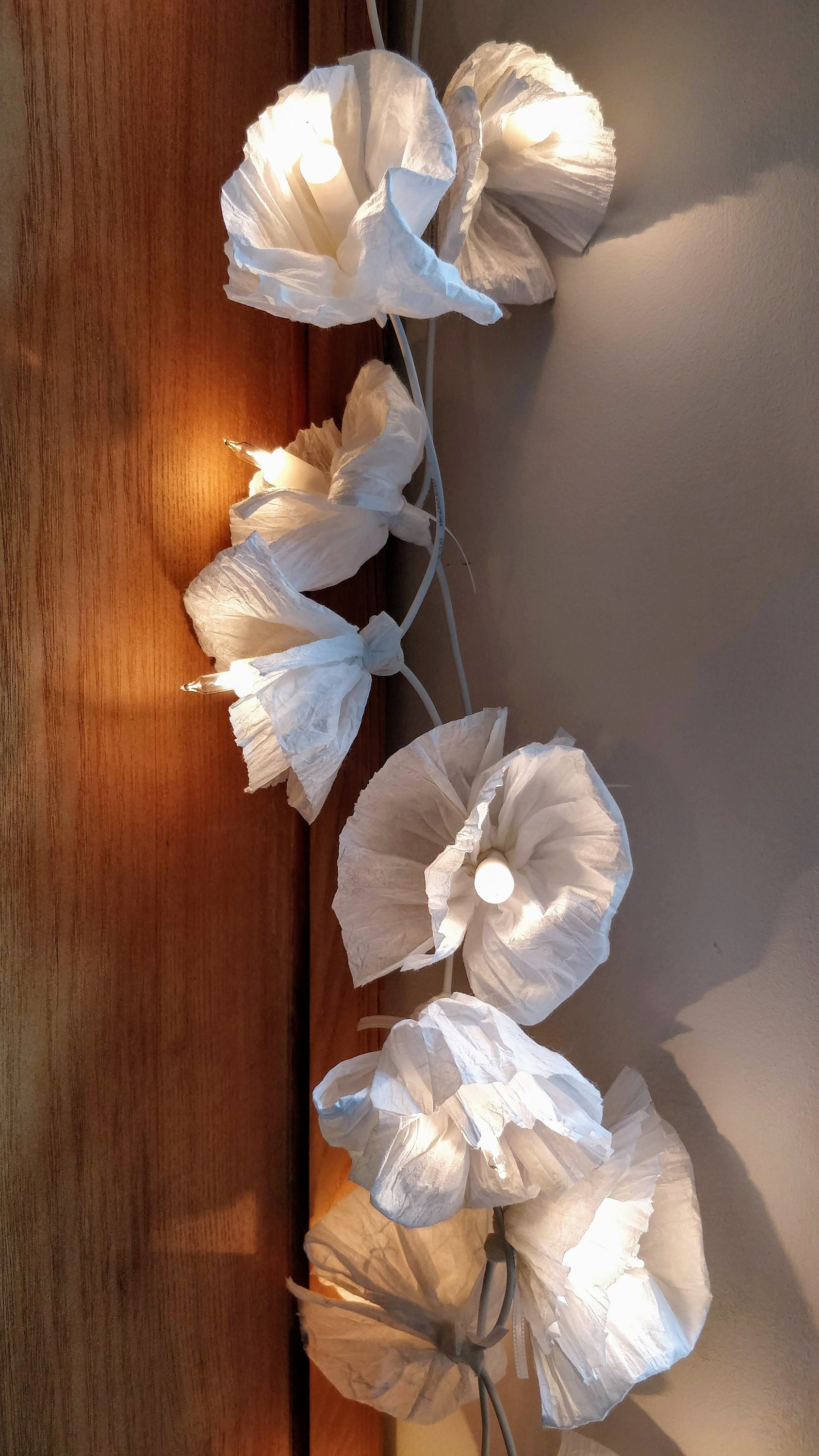 Guirlande Lumineuse 20 Coquelicots en Papier de Soie - Blanc