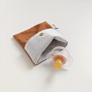 Reusable snack bag pouch / dummy pacifier holder / eco friendly gifts image 2