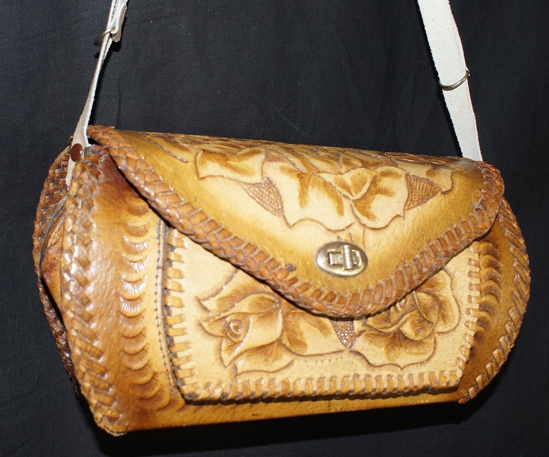 1970's Purse Vintage Hand Tooled Leather Crossbody Bag Etsy