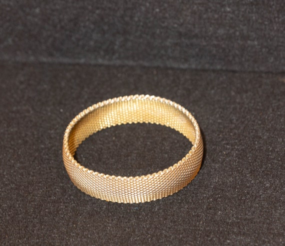 Vintage Bangle Woven Gold Tone Metal Bracelet Cos… - image 3