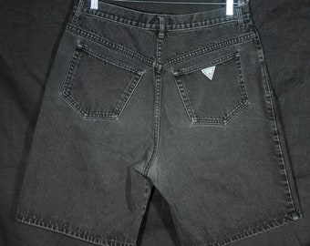 guess triangle jeans
