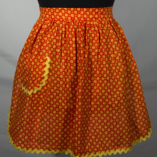 50s / 60s Handmade Apron Bright Tangerine Orange & Yellow Precious Print, Zig Zag Trim Front Flat Pocket, Waist Ties