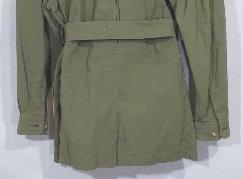 Vintage Liz Claiborne Jacket 1990/'s Trench Coat 100/% Cotton Button Down Long Sleeves Belt Khaki Green Front Pockets Shoulder Trim Size L