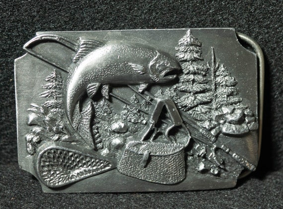 Large Mouth Bass Vintage Belt Buckle Fishing Made in USA, Siskiyou