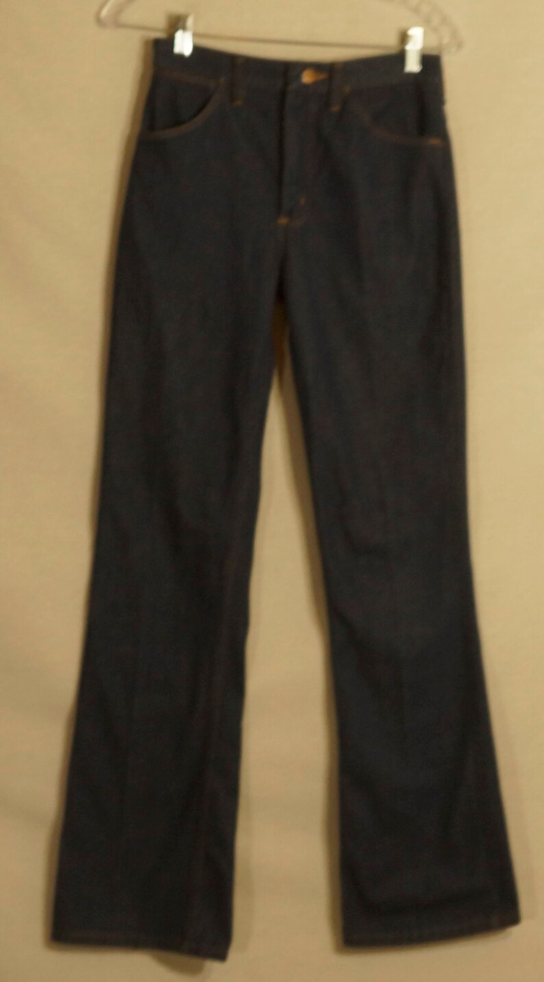 VTG 70s WRANGLER BLUEBELL FLARED JEANS FLARES FADES & WHISKERING 24”W 32”L