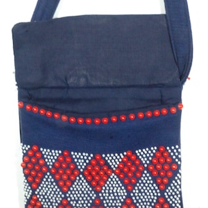1960er Geldbörse Vintage Handtasche Midcentury Geldbörse 60er Jahre Handtasche Kunststoff Perlen Handtasche Mod Hippie Boho Style - Rot, Weiß & Blau