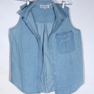 Vintage Chambray Top 90&#39;s Cotton Shirt Westbound Label Sleeveless Button Down Blouse Summer Layer Basic - Women&#39;s Size Medium
