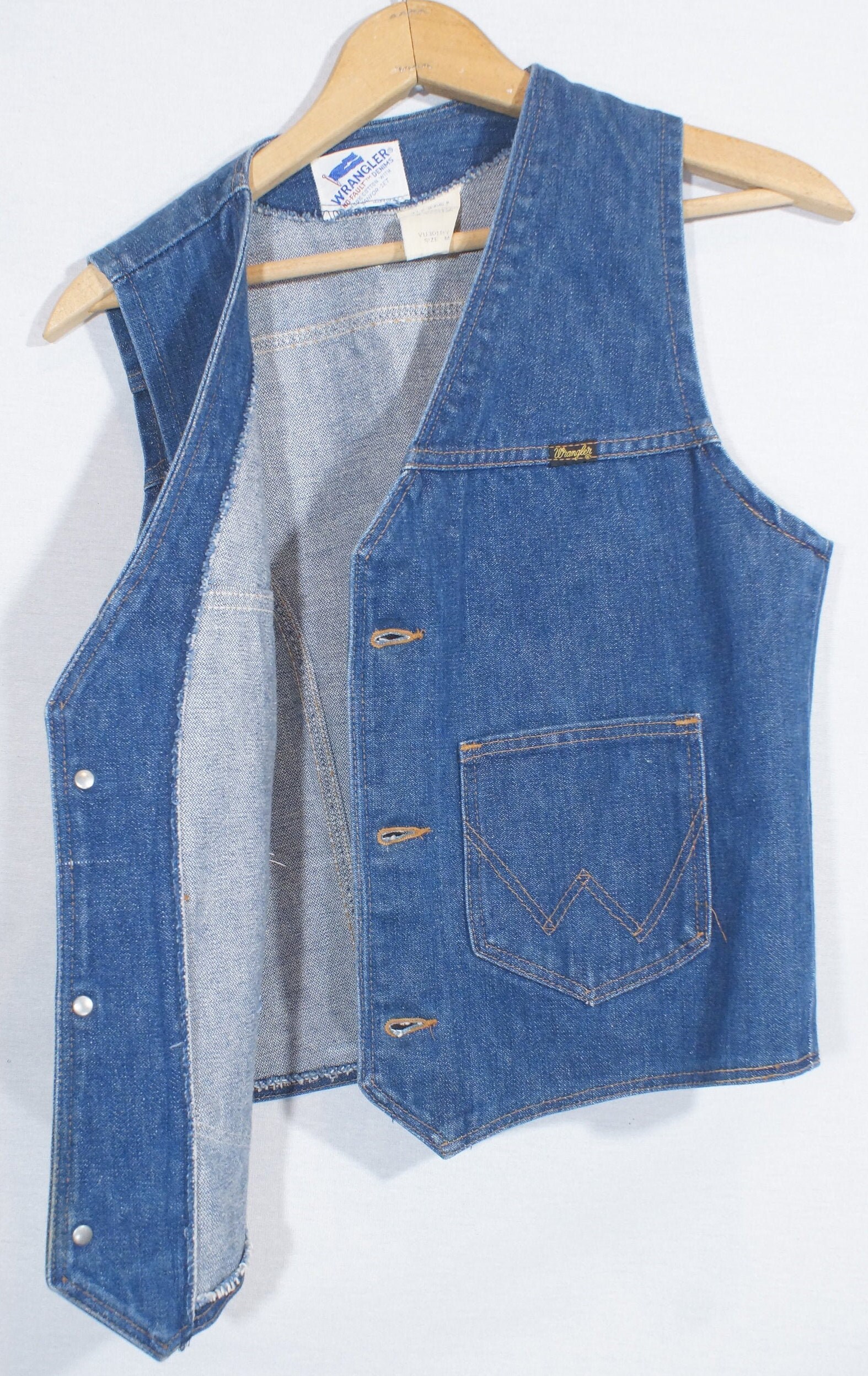 wrangler denim cargo jean