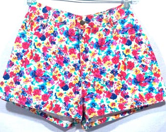 Vintage 80s Floral Denim Shorts: Frederick's of Hollywood 28" High Waist