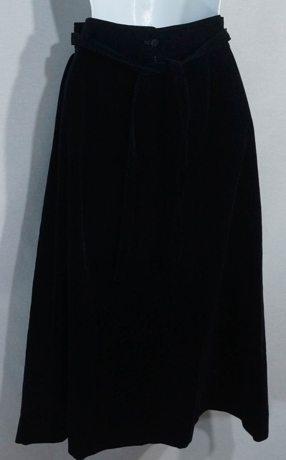 Vintage Velvet Skirt 70s Midi Black "Mantessa Jr.… - image 3