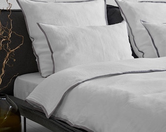 Linen duvet cover white color with grey border. This CASPIA model made by Genix Textile.