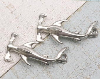Colgante/cierre de tiburón martillo para cordón de cuero de 2,5 mm- Hallazgos de pulsera-Suministros Zamak-Cantidad 1