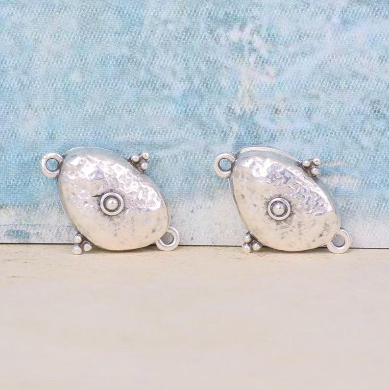 Sterling Silver Plated Magnetic Clasp - Ancient Style, 22mm image 2