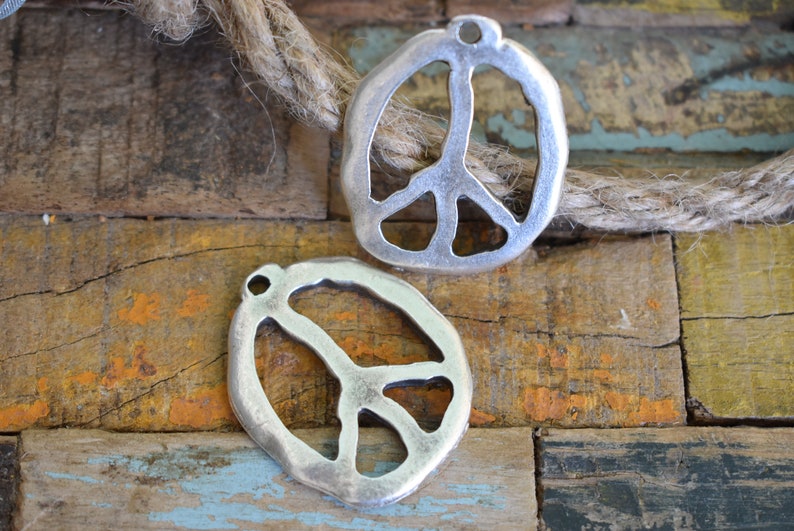 Peace symbol pendant Mykonos Greek Castings-27x34mm, peace sign pendant