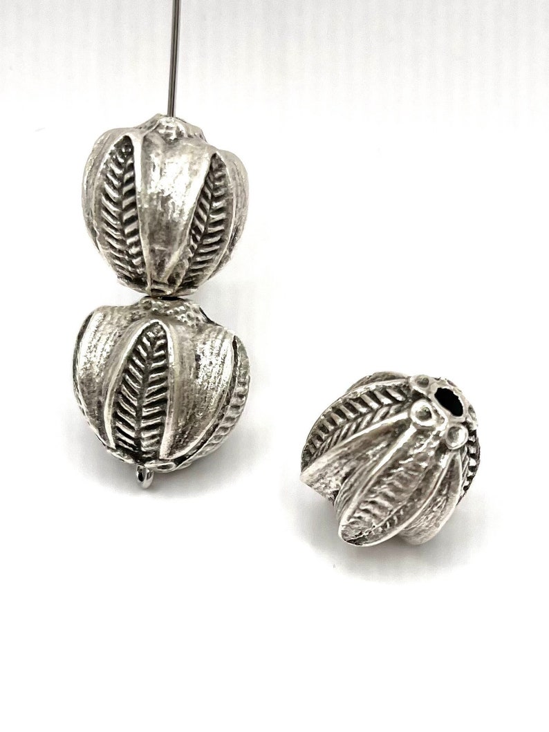 20μμlarge Flower Beadsjewelry Making Suppliesqty 1 Etsy