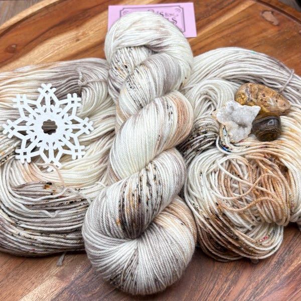 Hilo teñido a mano Marshmallow Winter, merino superlavado, nailon, blanco, tostado, marrón, moteado, para tejer a ganchillo, calcetines de invierno, lana peinada, regalo.