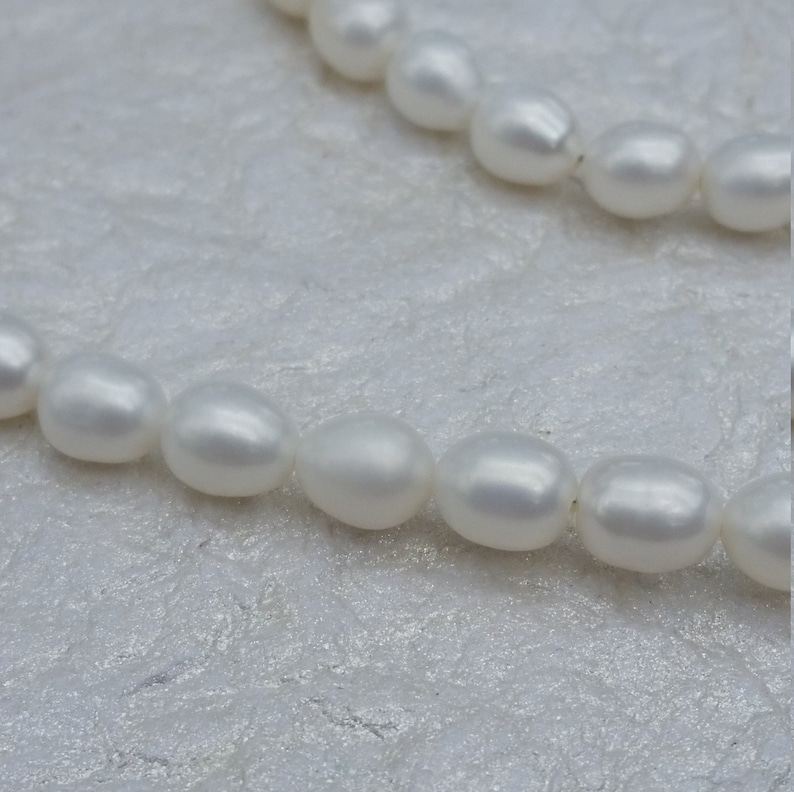 White Onyx and Pearls Chunky Short Necklace-Wedding Necklace-Statement Necklace-Gemstone Jewelry-African Jewelry-Women Necklace-Gift for Her