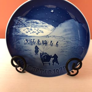 Collectible Christmas Plate, 1972, Christmas in Greenland, Bing & Grondahl Danish Christmas Plate