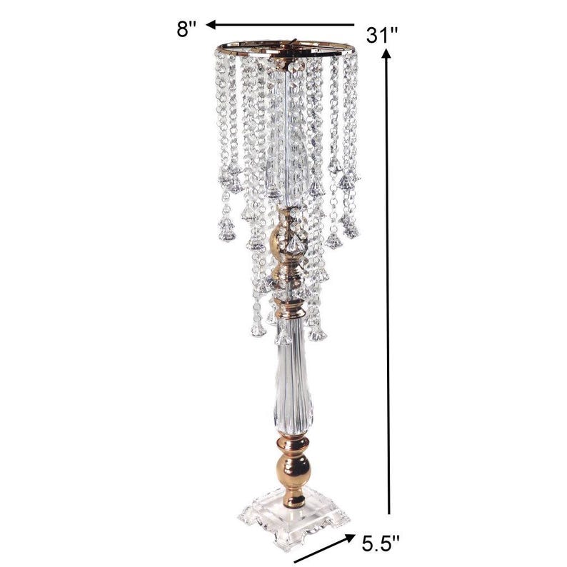 Puede incluir: Un soporte alto para centro de mesa en acr&iacute;lico dorado y transparente con cuentas colgantes tipo cristal. El soporte mide 78,74 cm de altura, 20,32 cm de di&aacute;metro en la parte superior y 13,97 cm en la base cuadrada, con una columna central estriada.