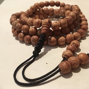 Bodhi Samen 9 mm 108 Perlen Tibetanische Mala Halskette mit Verstellbaren Knoten Holz Gebetskette Gautama Buddha Siddhartha Tribal Japa Mala
