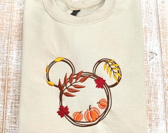 Fall Mouse Head-Embroidered Sweatshirt or T-Shirt
