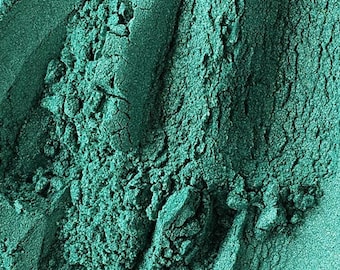 Peridot Green Mica Powder: Cosmetic Grade Shimmer Pigment for Resin, Soap, Paint