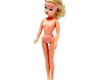 Sindy Pedigree 11 inch Ballerina Fashion Doll Blonde Vintage 70s 933055X