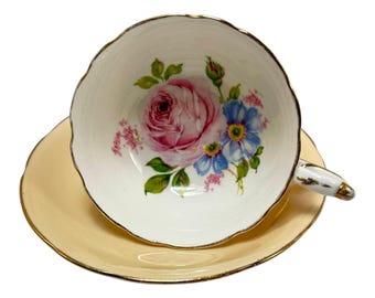 Paragon Double Warrant Teacup and Saucer Peach Pink Rose Floral Vintage 1940s