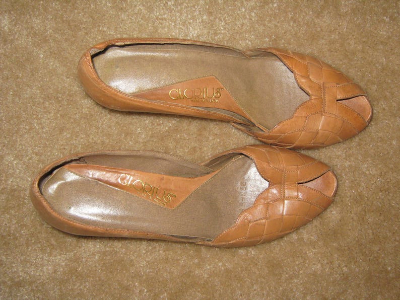 camel open toe heels