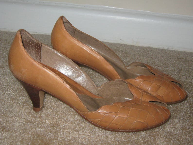 camel open toe heels