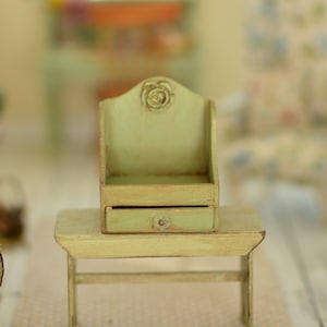 Miniaturhaus Regal, Puppenhaus Regal, Puppenhaus Dekor, Shabby Chic Regal, alles handgefertigt