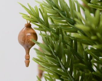 Dollhouse Christmas Tree Ornamets. Miniature Wood Turned Ornaments. Dollhouse Christmas Decor