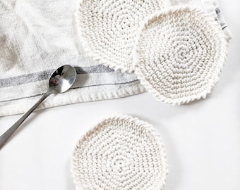 Crochet Coaster + Placemat Pattern - Easy Crochet Placemat Pattern - Boho Crochet Coaster Pattern - Modern Crochet Coaster Pattern