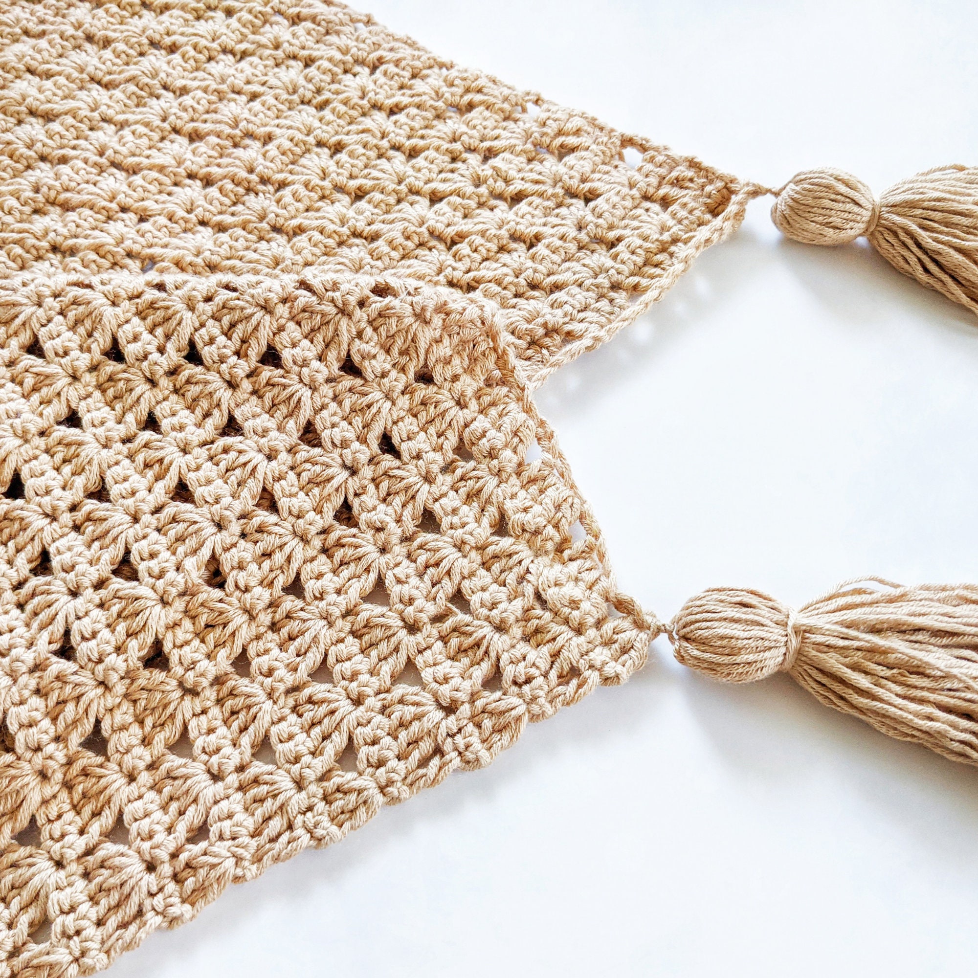Easy Crochet Shell Stitch Baby Blanket Pattern Jewels And Jones ...