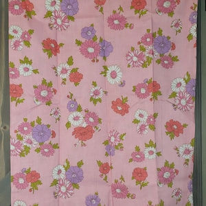 Pequot PAIR of Vintage Standard Size Pillowcases - Pink Flower Power New Old Stock Pillowcases