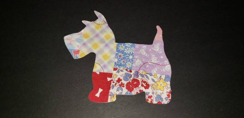 Dog Appliques Scotty Dog Fabric Set of 4 Cutter Quilt Pieces Cutter Quilt Dogs Scotty Dog Die-cuts From Dog Fabrics Quilt