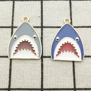 10PCS, Shark Charm Animal Charm Enamel Charm Bracelet Charm Craft Supplies Gold Tone 22x28mm