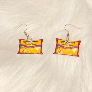 Ramen noodle earrings (soup earrings , ramen noodle jewelry, pasta earrings, miniature food earrings) *Newly UPDATED - IMPROVED*