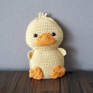 Flat cuddly duck Daisy, crocheted, yellow and orange, safety eyes, handmade