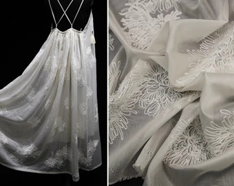 Tissu en coton et soie doux blanc, tissu pour vêtements de broderie florale, tissu de créateur, tissu pour robe, bricolage fait main