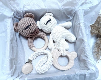 Pregnancy announcement  Expecting mom gift New baby gift basket Pregnancy gift box Congratulations pregnancy gift Gender reveal gift