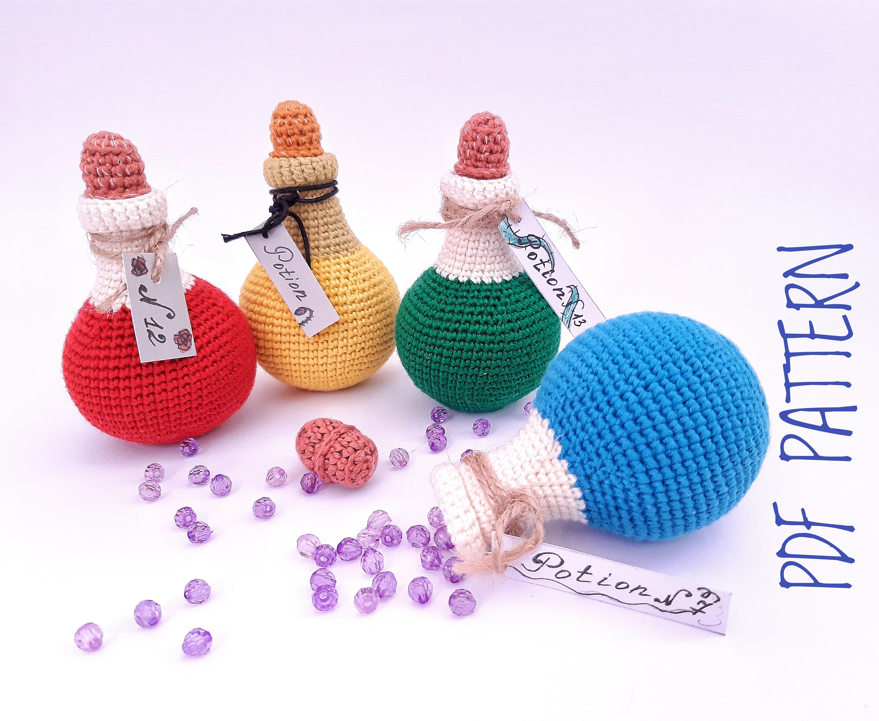 28 Dice Bag Crochet Patterns: Unique Drawstring Pouches for Gamers and Fantasy Fans 16 Potion bottle crochet patterns Crochet dice bag