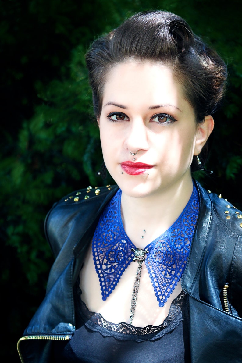 DeLuxe Lace collar Tina black with Pearls made with Plauener Lace DeLuxe Plauener Spitzen-Kragen Tina schwarz mit Perlen