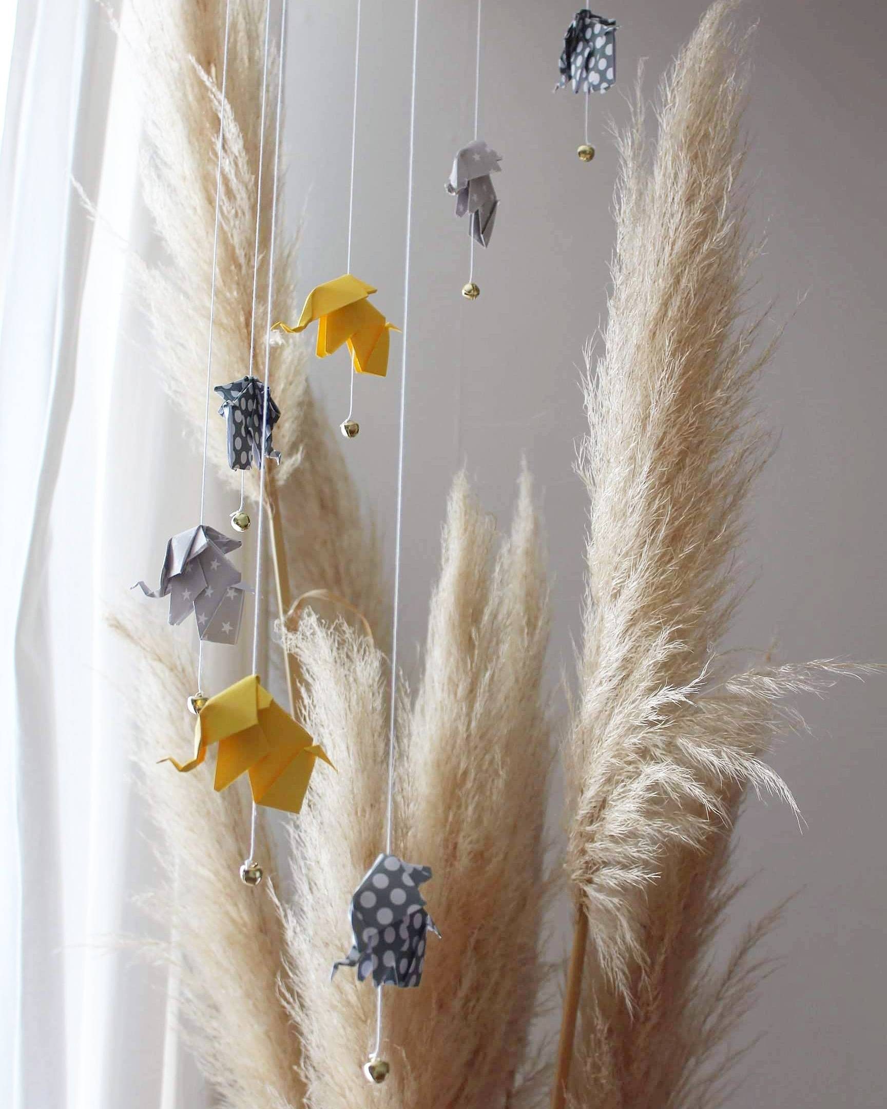 Mobile Enfant Éléphants Spirale Origami + Grelots Personnalisable