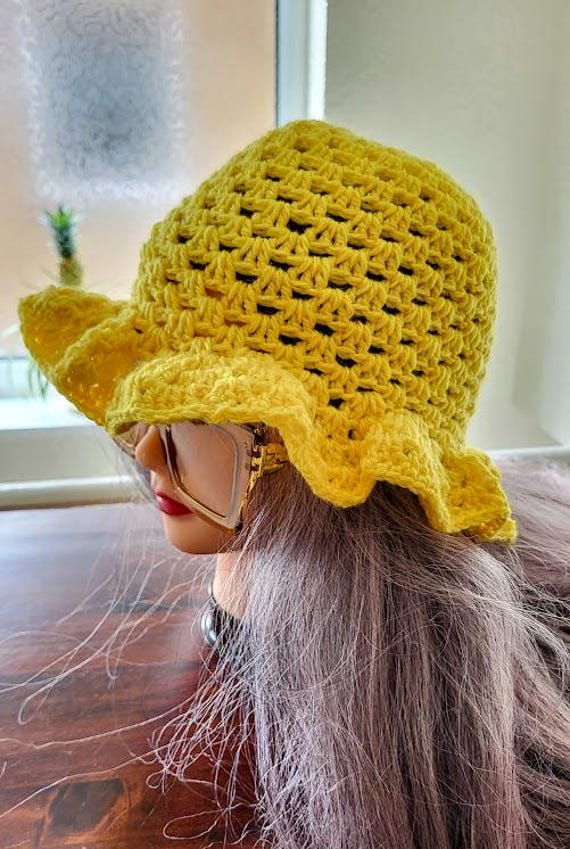 Handmade Yellow Crochet Hat Crochet Ruffle Bucket Hat: Retro Style, Yellow & White, Hand  main image 4