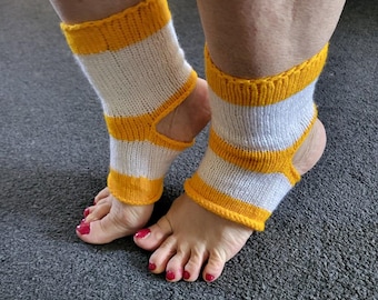 Hand Knit Wool Yoga Socks: Toe-less Pilates Barre Socks