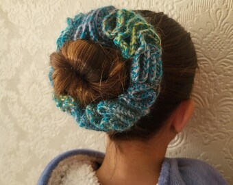 Crochet Ruffle Scrunchie, Handmade Hair Tie