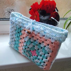 Pochette de livre au crochet, couverture de livre au crochet, couverture de livre au crochet faite main fleurs de printemps, couvertures pour livres sacrés, pour enfants et autres