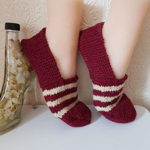 Hand Knit Wool Slippers: Women&#39;s Home Shoes (Size 6 UK 38)