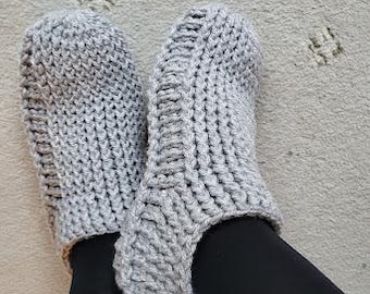 Handmade Crochet Men's Slippers: Gray Wool Socks Booties